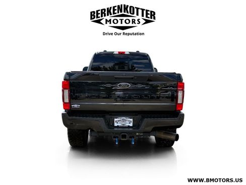 Used 2021 Ford F350 Lariat AWD/4WD image 4