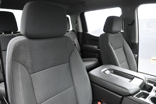 Used 2021 Chevrolet Silverado 1500 Custom w/ Custom Max Trailering Package AWD/4WD image 31