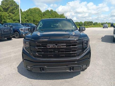 New 2026 GMC Sierra 1500 Elevation w/ Elevation Premium Package AWD/4WD image 6