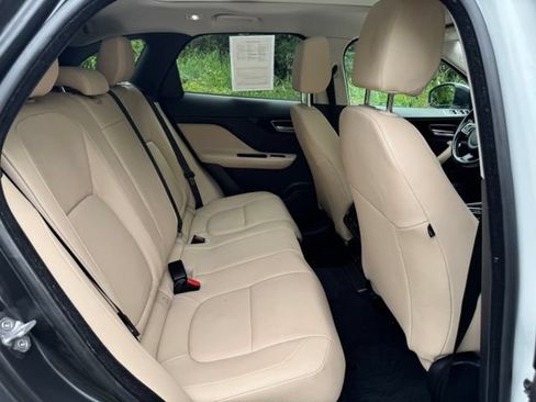 Used 2018 Jaguar F-PACE Premium AWD/4WD image 17
