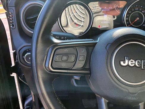 Used 2022 Jeep Wrangler Unlimited Sport image 13