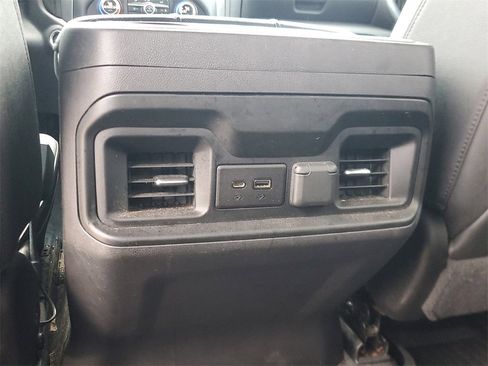 Used 2021 Chevrolet Silverado 1500 LT Trail Boss w/ LT Trail Boss Premium Package image 12