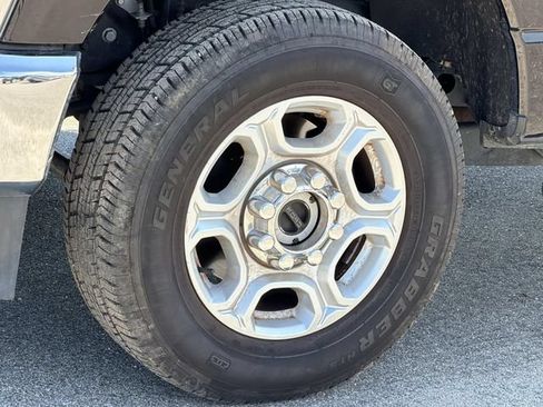 Certified 2026 Ford F250 XLT AWD/4WD image 13