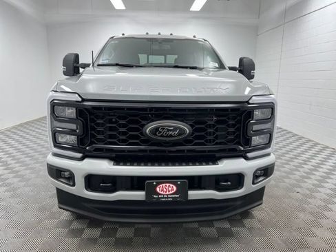 Used 2026 Ford F350 XLT w/ XLT Premium Package AWD/4WD image 3