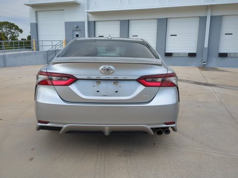 Used 2023 Toyota Camry SE w/ Convenience Package FWD image 6