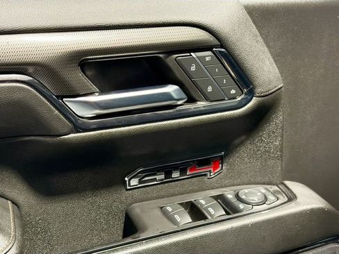 Used 2024 GMC Sierra 1500 AT4 w/ Technology Package image 18