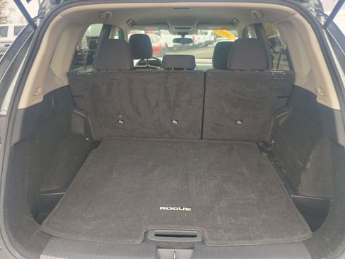 Used 2023 Nissan Rogue S AWD/4WD image 23