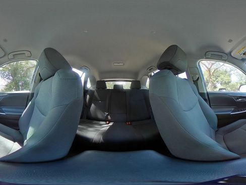 Used 2024 Toyota RAV4 XLE image 36