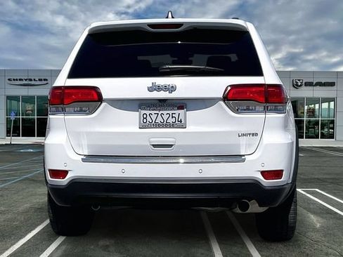 Used 2021 Jeep Grand Cherokee Limited w/ Sun & Sound Group RWD image 3