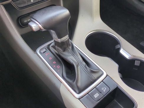 Used 2019 Kia Sportage EX w/ EX Premium Package image 15