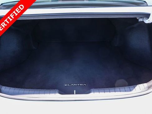Certified 2025 Hyundai Elantra SEL FWD image 13