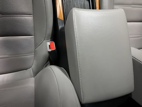 Used 2021 Honda CR-V Touring image 15