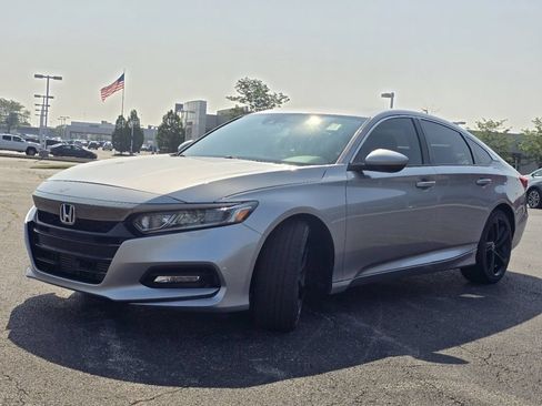 Used 2019 Honda Accord Sport image 10