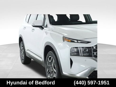 Used 2022 Hyundai Santa Fe Limited AWD/4WD image 9