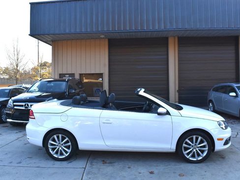 Used 2014 Volkswagen Eos Komfort image 26