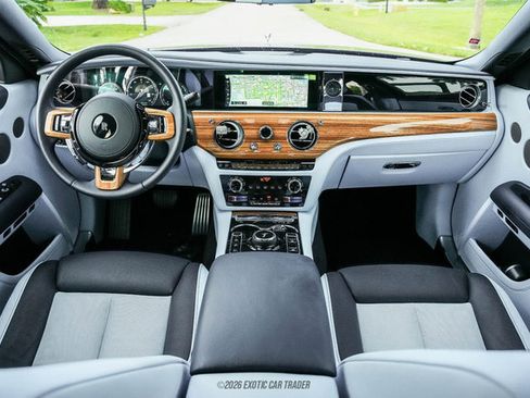 Used 2022 Rolls-Royce Ghost AWD/4WD image 54