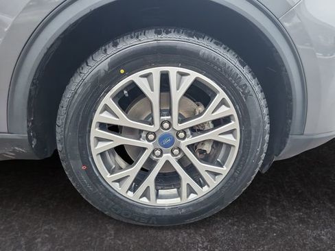 Used 2021 Ford Escape SEL w/ Class II Trailer Tow Package image 31