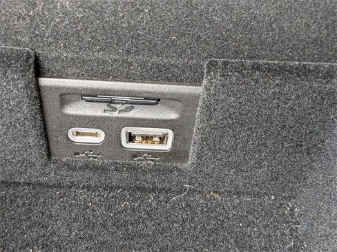 Used 2021 Cadillac XT5 Sportv image 27