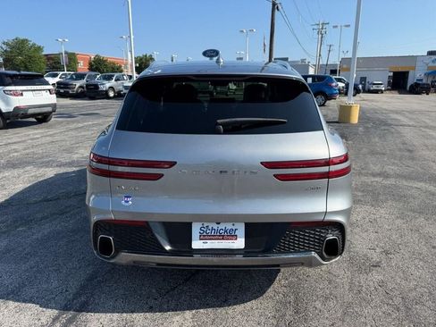 Used 2025 Genesis GV70 2.5T AWD/4WD image 6