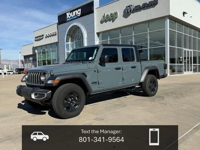 New 2025 Jeep Gladiator Sport