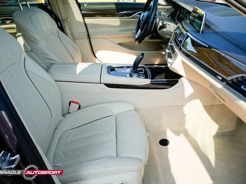 Used 2016 BMW 750i xDrive AWD/4WD image 30