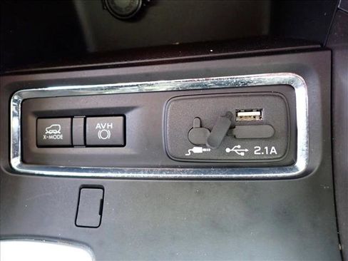 Used 2021 Subaru Ascent Premium w/ Convenience Package AWD/4WD image 20