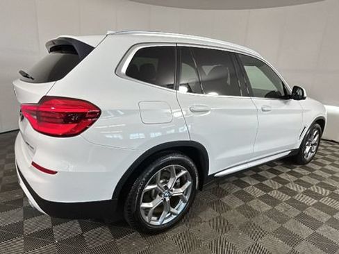Used 2021 BMW X3 xDrive30i AWD/4WD image 2