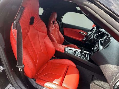 Used 2022 BMW Z4 sDrive30i w/ M Sport Package image 21