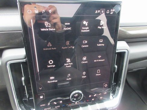 New 2026 GMC Yukon Elevation w/ Elevation Premium Package image 20