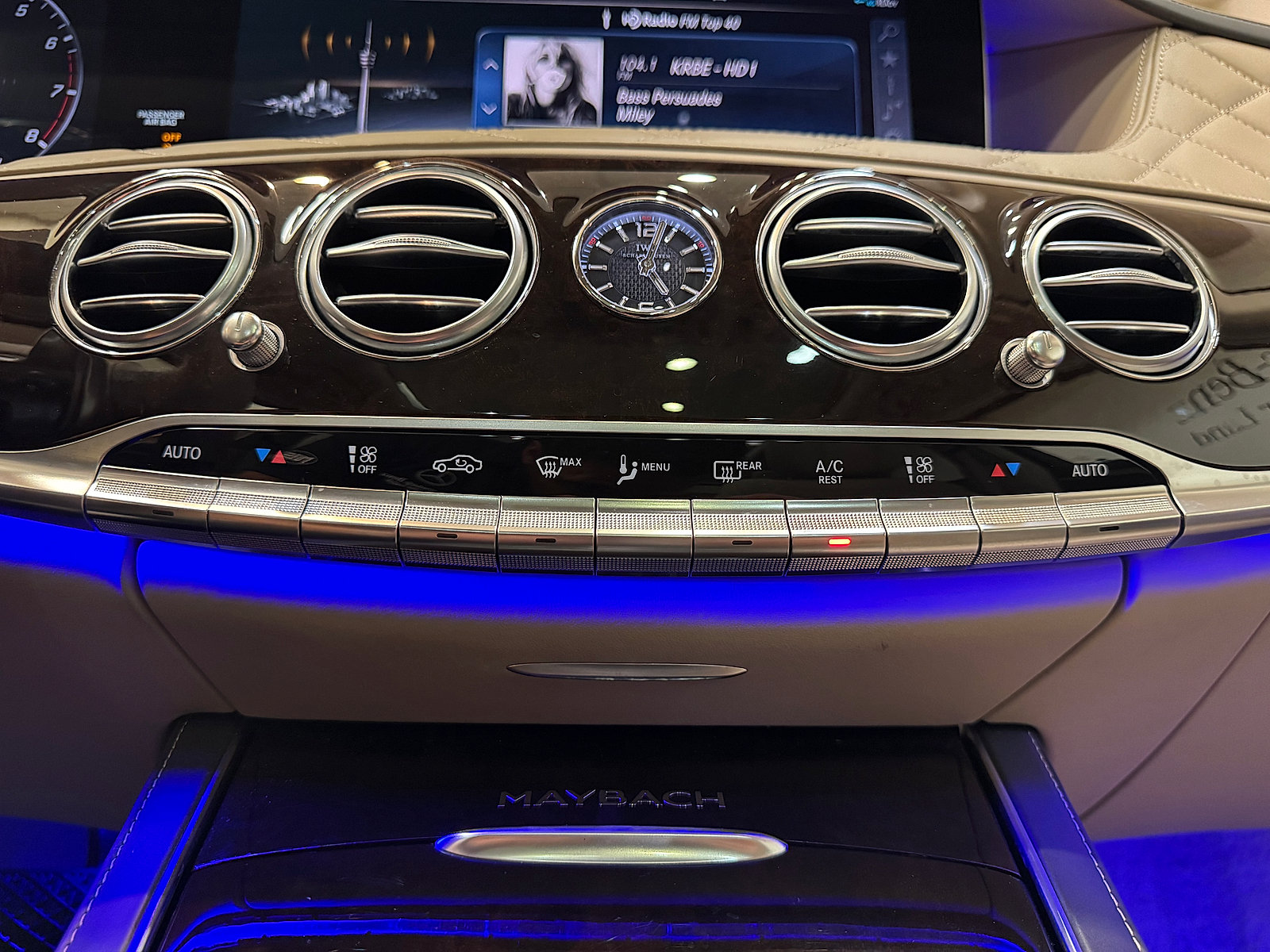 Used 2020 Mercedes-Benz Maybach S 650 image 22