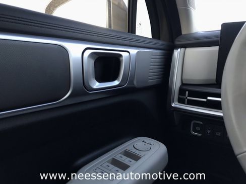 Used 2024 Hyundai Santa Fe SE image 40