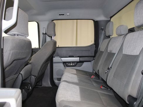 Used 2024 Ford F250 XLT image 27