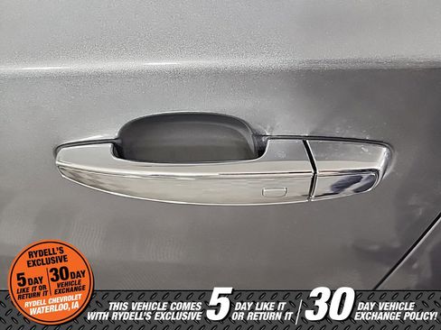 Certified 2019 Chevrolet Traverse Premier w/ Driver Confidence II Package image 15