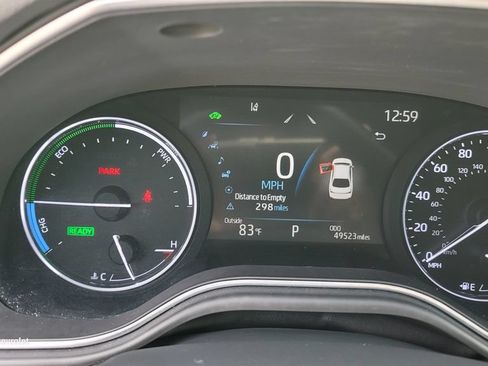 Used 2020 Toyota Avalon XLE w/ Moonroof Package FWD image 19