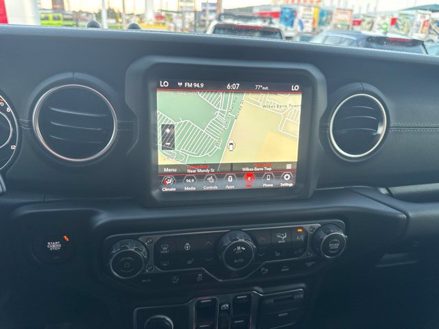 Used 2021 Jeep Gladiator Overland w/ Popular Equipment Package AWD/4WD image 25