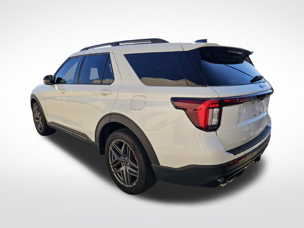 Used 2025 Ford Explorer ST w/ Sun And Sound Package AWD/4WD image 17