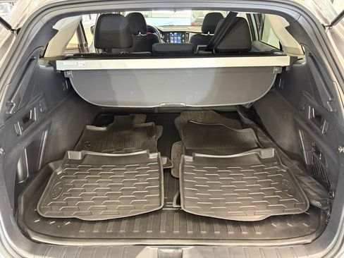 Used 2023 Subaru Outback Premium AWD/4WD image 25