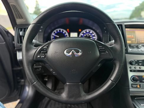 Used 2011 INFINITI G25 x w/ Moonroof Pkg AWD/4WD image 15