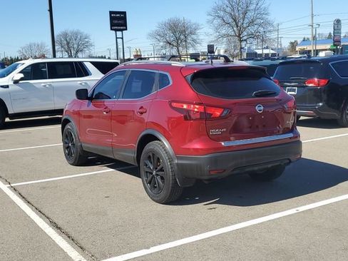 Used 2019 Nissan Rogue Sport SV image 5