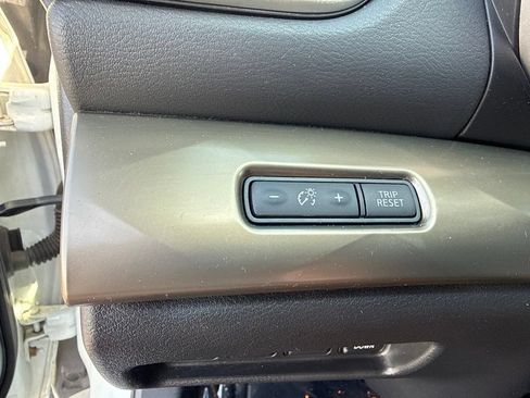Used 2019 Nissan Maxima Platinum w/ Reserve Package FWD image 17