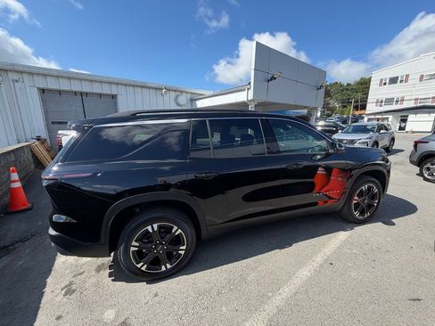 New 2027 Chevrolet Traverse LT w/ Sun and Wheel Package AWD/4WD image 6