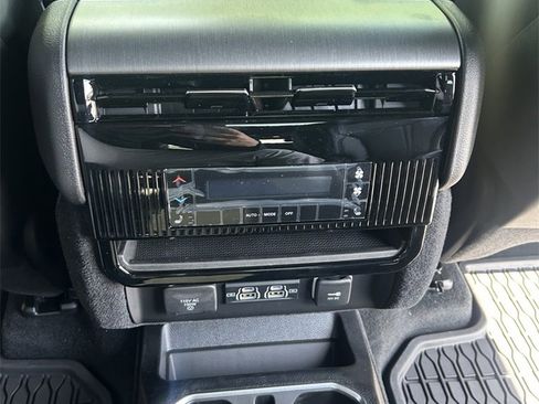 New 2025 Jeep Wagoneer Series II image 23