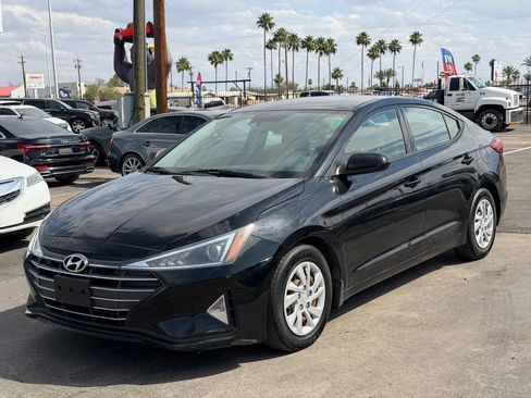 Used 2020 Hyundai Elantra SE w/ Cargo Package (C1) image 1