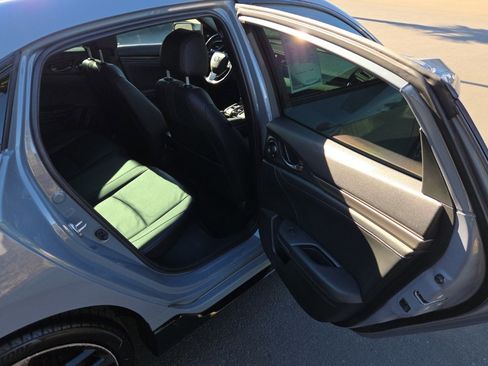 Used 2021 Honda Civic Sport Touring image 17