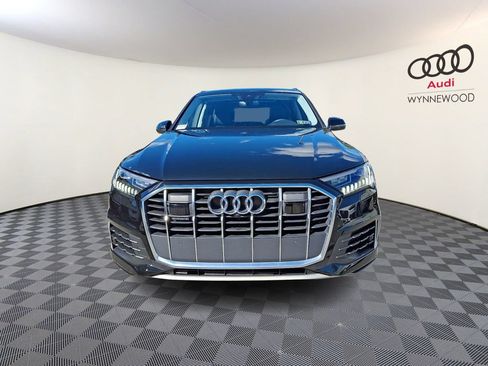 Used 2023 Audi Q7 3.0T Premium w/ Convenience Package AWD/4WD image 2