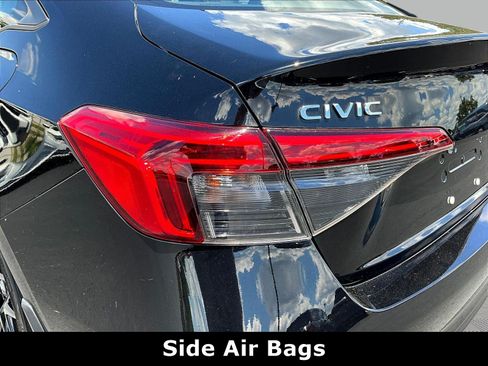 Used 2023 Honda Civic Sport image 22