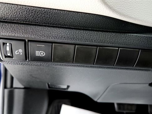 Certified 2024 Toyota Corolla LE image 31