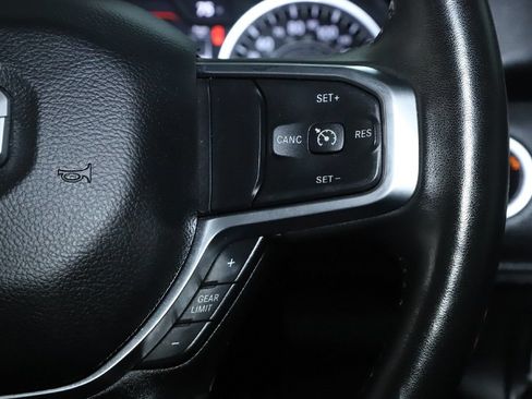Used 2024 RAM 1500 Big Horn AWD/4WD image 23