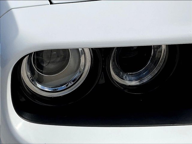 Used 2023 Dodge Challenger SXT RWD image 27