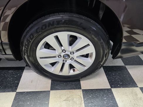 Used 2019 Subaru Outback 2.5i Premium AWD/4WD image 7